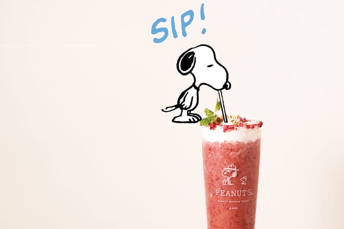 ARフォトを楽しもう！「PEANUTS Cafe SNOOPY MUSEUM TOKYO」の対象メニューご注文でスヌーピー現る！？