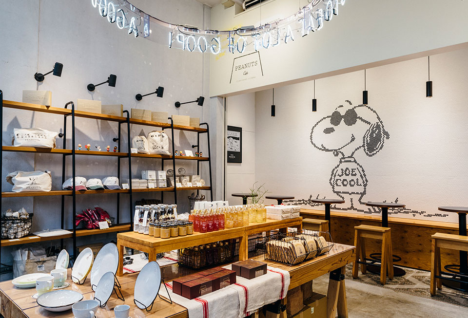 Nakameguro 中目黒 Peanuts Cafe ピーナッツ カフェ 中目黒 神戸 スヌーピーミュージアム