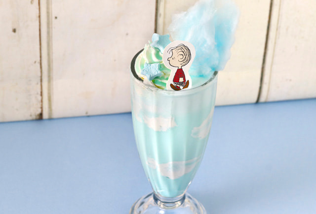 企画展連動メニュー｜ライナスのブルーミルクセーキ