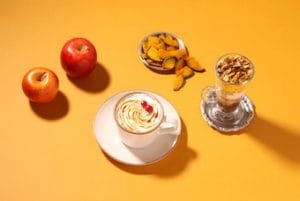 秋にぴったりのおすすめデザートとホットドリンクが10/9(金)より期間限で登場！