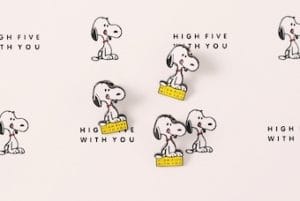 第２弾！「PEANUTS Cafe 中目黒」のオープン5周年を記念したピンバッジが登場！