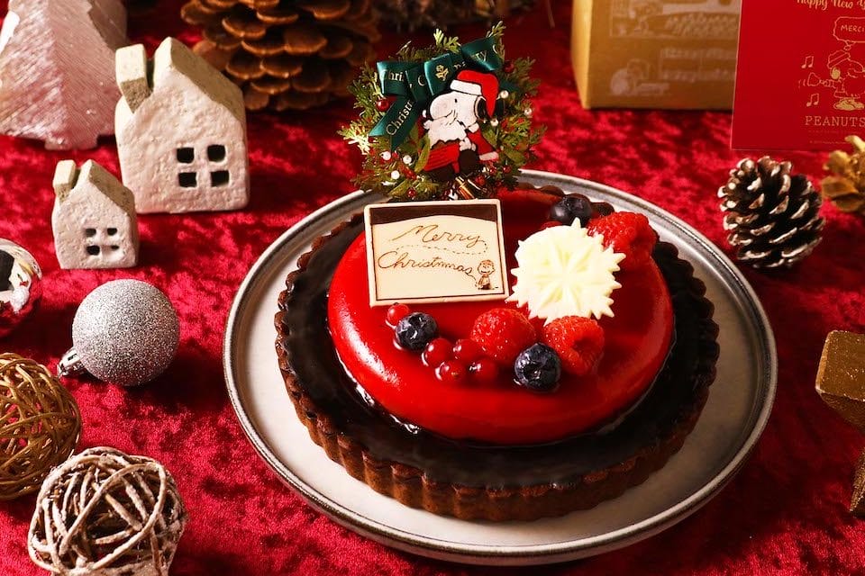 【完売必至】スヌーピーのクリスマスケーキが今年も「PEANUTS Cafe オンラインショップ」より登場！