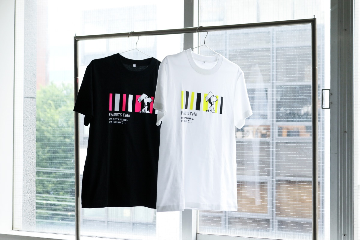 EXTRA EDIT Tシャツ(ホワイト/ブラック)